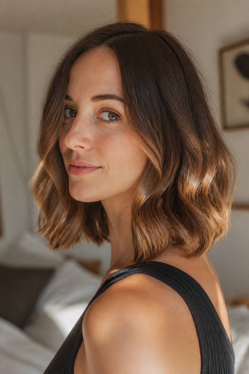 Close-up of a real woman with blunt lob ends and a soft bend