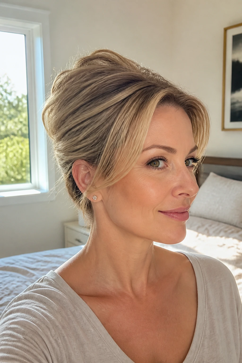 Close-up of a real woman illustrating crown lift and shape for thin hair.